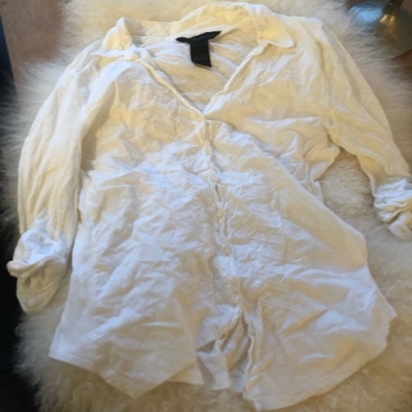 Calvin Klein Tops - Pristine 9/10 Calvin Klein womens cotton button up fashion blouse in M!!!